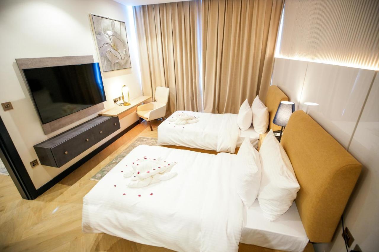 Hotel A&h 4*